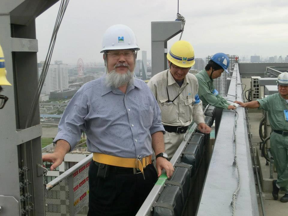 高層マンション修繕現場の確認
